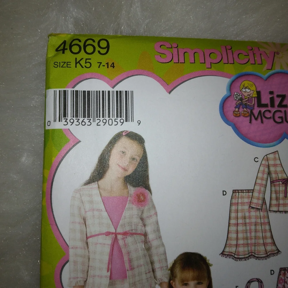 SIMPLICITY 4669 Sz 7-14 Disney Lizzie McGuire Girl's separates